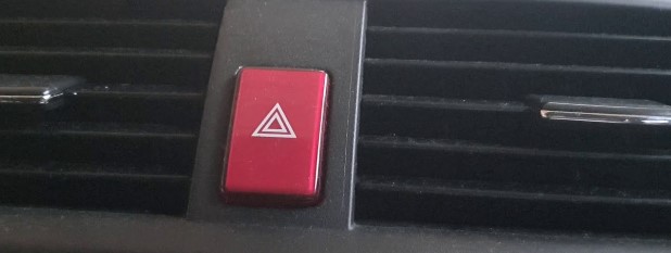 Mercedes Red Triangle Warning Light